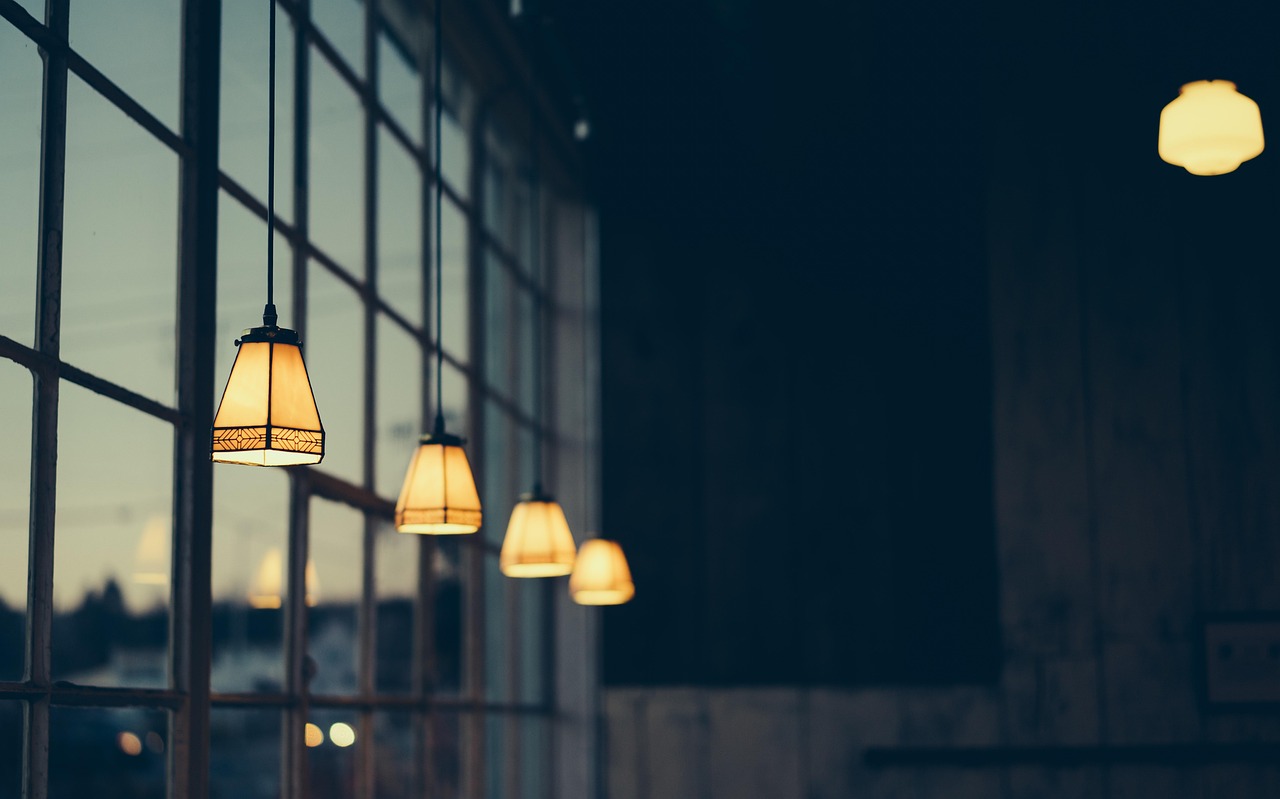 Windows Server 2022 Enters Extended Support: What Changes for Defenders