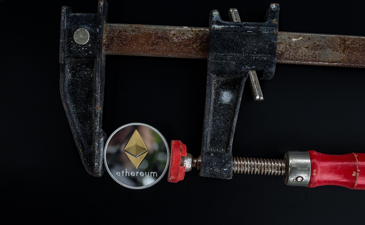 If Confirmed, the Binance $5.8B Outflow Reshapes the Crypto Threat Landscape
