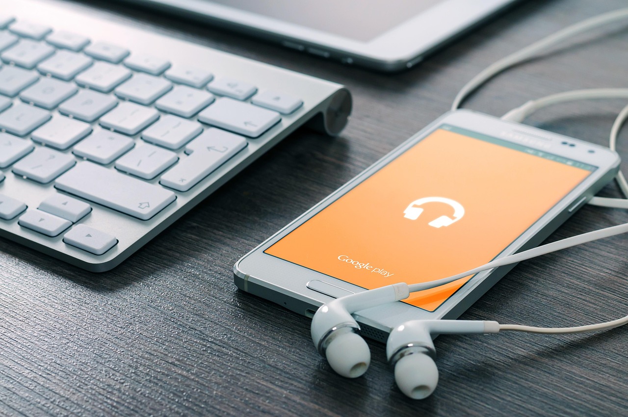 Manic Android Malware: Bluetooth Relay Defeats Offline Defenses in Active Campaign