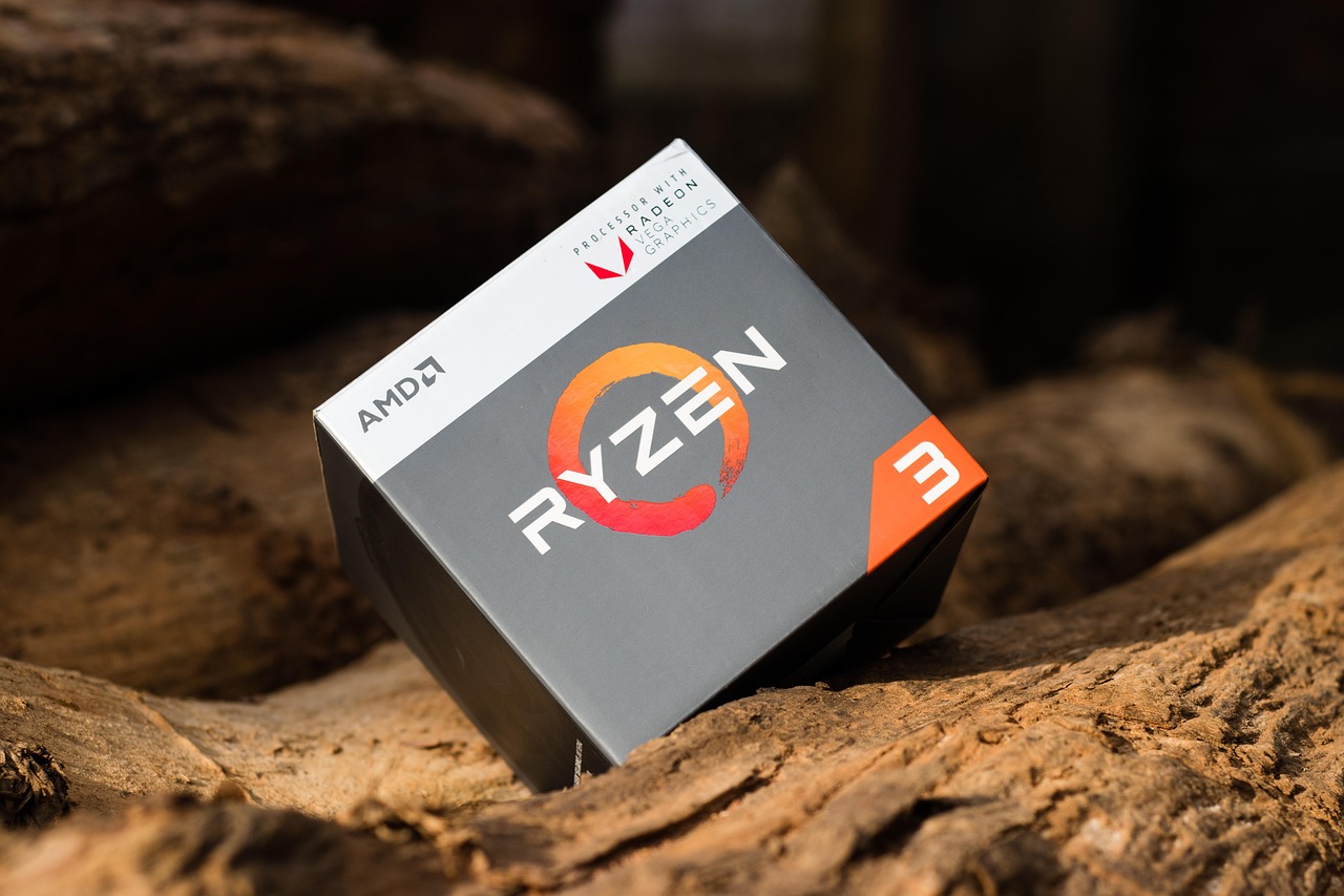 INTERRUPT INJECTION: New CPU Attack Bypasses Spectre v2 Defenses on Intel and AMD — What Defenders Must Know
