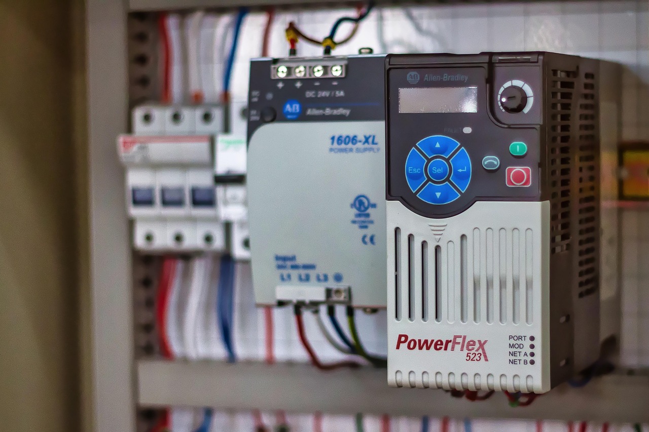 Mitsubishi Electric Authentication Bypass in GX Works3 Exposes PLC Engineering Workstations