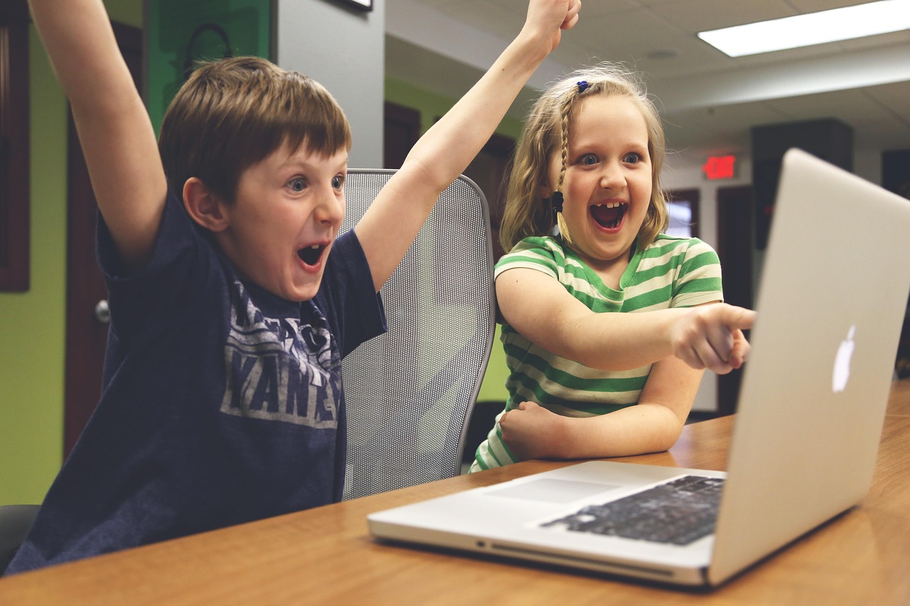 CrashStealer Exploits macOS Code Signing Trust to Slip Past Gatekeeper Defenses