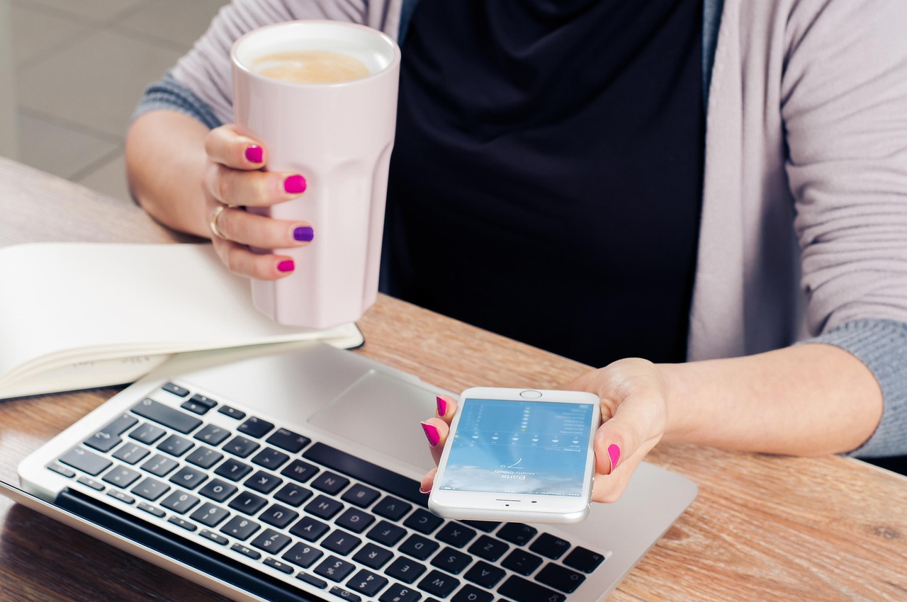 Fake Big-Brand Job Interviews Are Harvesting Google Accounts — Marketing Pros Are in the Crosshairs